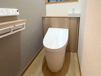 トイレリフォーム すっきりとした印象に生まれ変わったレストルーム